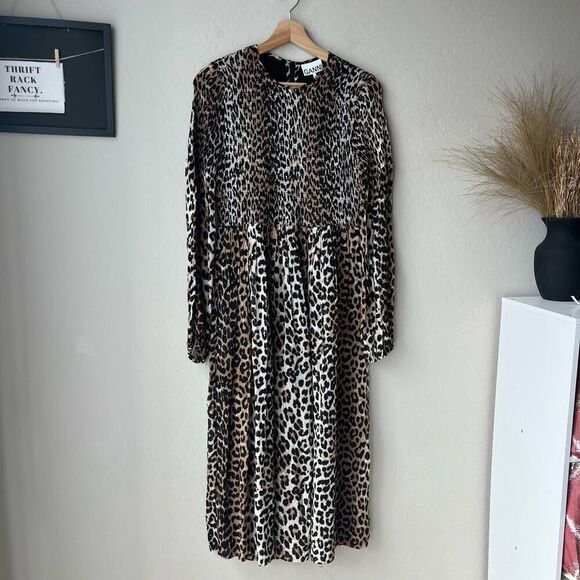 Ganni Leopard Animal Print Brown Georgette Smocked Long Sleeve Midi Dress Size 4 - Picture 3 of 11